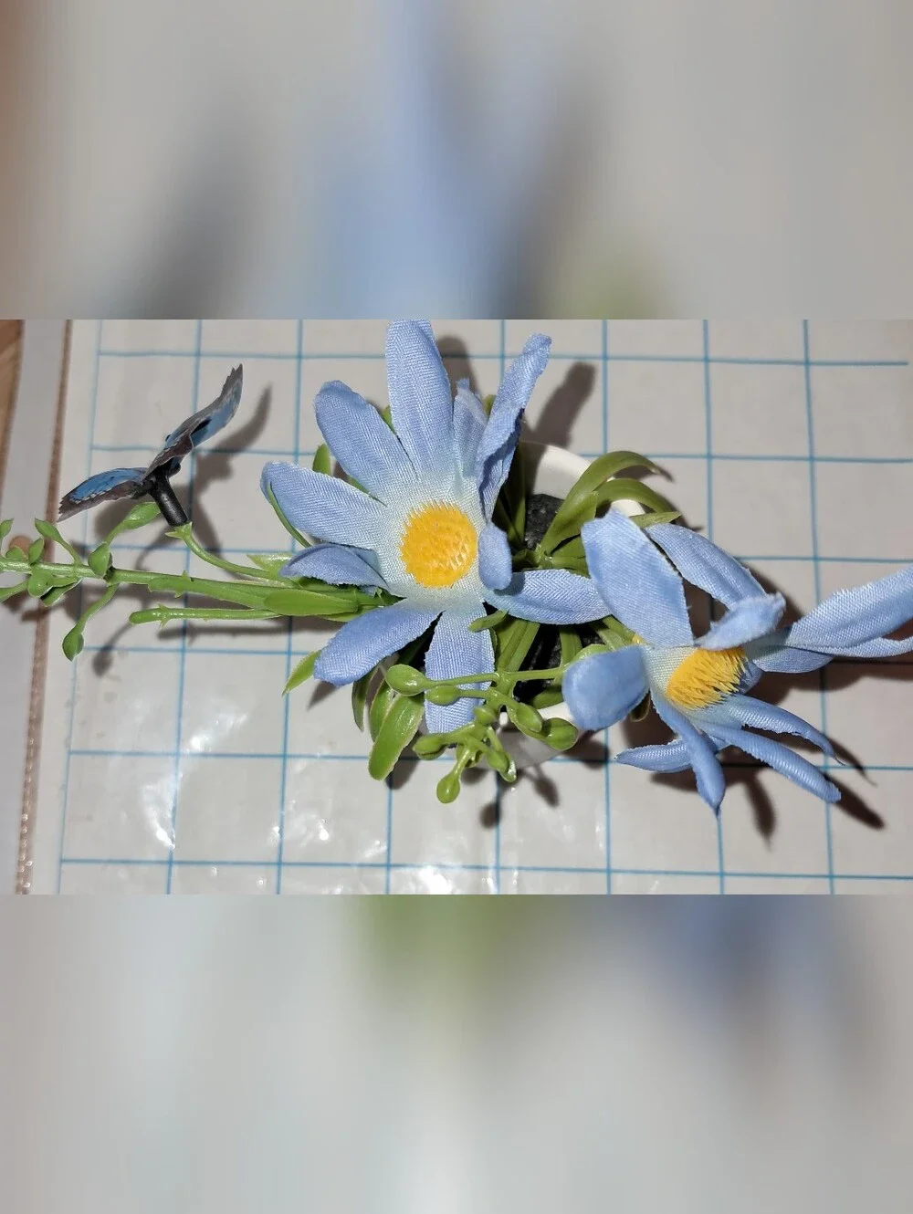 FREE with PURCHASE FAUX (FLORAL) ARRANGEMENT